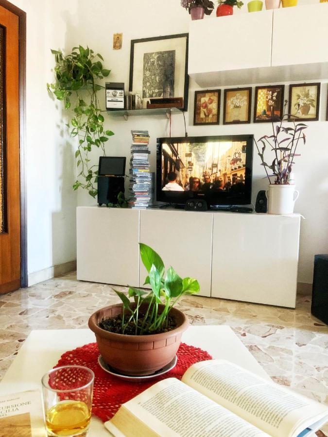 Trinaco B&B カターニア エクステリア 写真